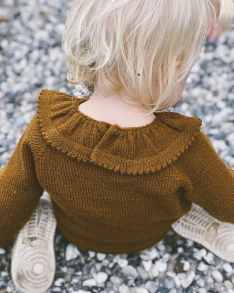 Hovedbilde Dagmars bluse 2.0 PetiteKnit mønster*