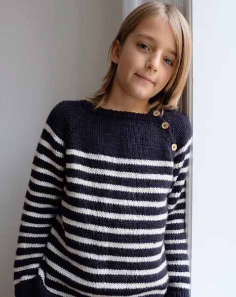 Hovedbilde Seaside Sweater genser junior 8-14 år PetiteKnit mønster*