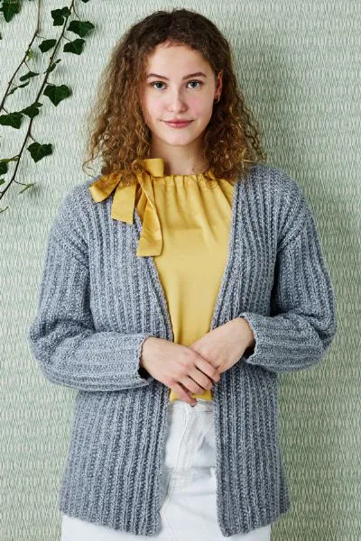 Hovedbilde 899101 Isabella Lang jakke Permin oppskrift