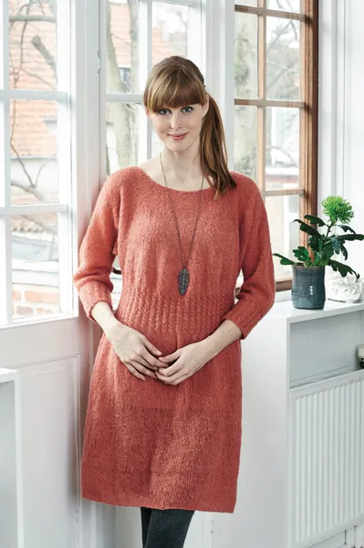 Hovedbilde 896018 Alma Kjole Permin mønster