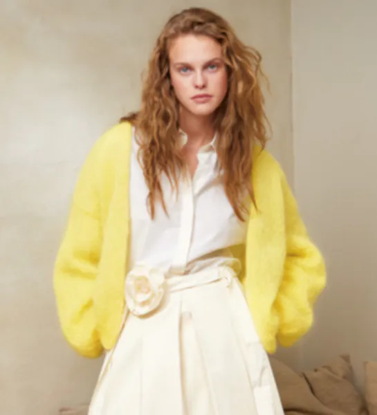 Hovedbilde 2402-1 Facile Cardigan i Ballerina Chunky Mohair oppskrift*